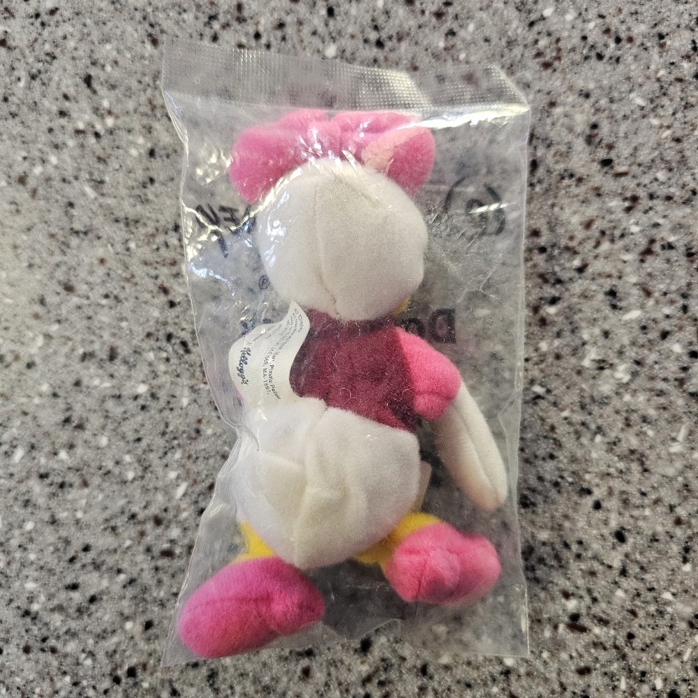 Walt Disney World Daisy Duck Mini Bean Kellogs 2001 - Picture 2 of 2